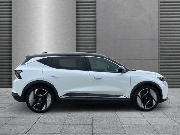 Renault Scenic E-Tech 87 kWh Long Range Iconic+Panodach+360° Kamera+ACC Gebrauchtwagen