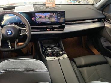 BMW 5er d Touring xDrive M Sport*HeadUp*AHK*Pano* Gebrauchtwagen