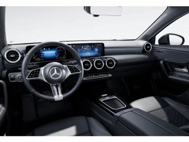 Mercedes-Benz A-Klasse A 200 Jahreswagen