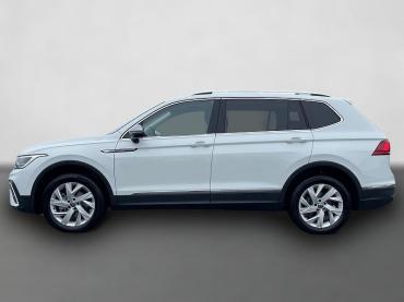 Fahrzeug ansehen: VW Tiguan Life TDI DSG|7-SITZER|AHK|NAVI| Jahreswagen VW Tiguan Life TDI DSG|7-SITZER|AHK|NAVI| Jahreswagen