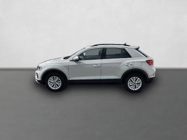 Fahrzeug ansehen: VW T-Roc 1.5 TSI DSG Life AHK 160¤ m 20 Anzahlung Digital Cockpit Navi DAB LED SHZ PDC Klima Gebrauchtwagen VW T-Roc 1.5 TSI DSG Life AHK 160¤ m 20 Anzahlung Digital Cockpit Navi DAB LED SHZ PDC Klima Gebrauchtwagen