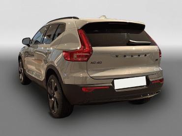 Volvo XC40 XC 40 Plus Black Edition 2WD Bluetooth LED Klima Gebrauchtwagen
