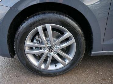 Fahrzeug ansehen: VW Touran 1.5 TSI COMFORTLINE Touran 1.5 TSI COMFO... VW Touran 1.5 TSI COMFORTLINE Touran 1.5 TSI COMFO...