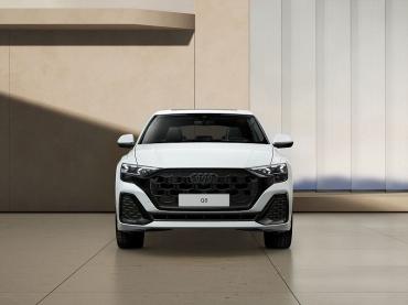 Fahrzeug ansehen: Audi Q8 Audi S line 50 TDI 210 kW (286 PS) 8-Gang-Tiptronic quattro 50 TDI 8-Gang Tiptronic quattro Neuwagen Audi Q8 Audi S line 50 TDI 210 kW (286 PS) 8-Gang-Tiptronic quattro 50 TDI 8-Gang Tiptronic quattro Neuwagen