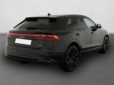 Fahrzeug ansehen: Audi Q8 50 TDI qu S-LINE, Standheizung, HuD, Luft, Pano, B&O, 23-Zoll, AHK, Leder, AreaView, Optik schwarz Tageszulassung Audi Q8 50 TDI qu S-LINE, Standheizung, HuD, Luft, Pano, B&O, 23-Zoll, AHK, Leder, AreaView, Optik schwarz Tageszulassung