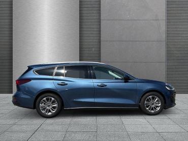 Ford Focus 1.0 EcoBoost Powershift Autom. Titanium X+Winterpaket+LED+RFK Gebrauchtwagen