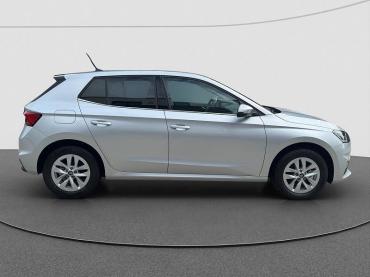 Skoda Fabia 1.0 TSI DSG Selection 15 LED ACC SHZ VIRTUAL C. 2-Z-KL Gebrauchtwagen