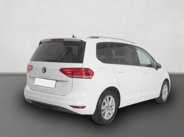 Fahrzeug ansehen: VW Touran 1.5 TSI Comfortline Jahreswagen VW Touran 1.5 TSI Comfortline Jahreswagen