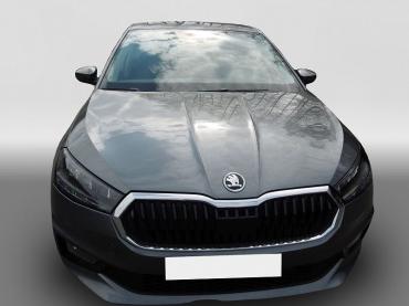 Skoda Fabia 1.0TSI Selection/LED/AHK/Sitzheizung/Kamera Neuwagen