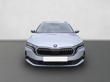 Skoda Octavia Combi 1.5 TSI Selection NAVI ACC RFK PDC LINK LED Gebrauchtwagen