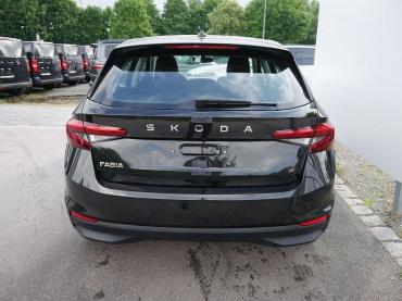Skoda Fabia 130 Jahre 1,0 MPI*LED*PDC HI.*KAMERA*APP-CONNECT*SHZ*KESSY*KLIMA*DAB* Tageszulassung