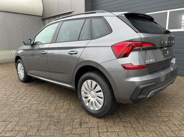 Skoda Kamiq  1.0 TSI 115PS DSG Selection Matrix-LED Sitzheizung Garantieverlängerung Klimaautomatik Parksensoren Skoda-Radio drahtlos Apple CarPlay + Android Auto Digital Cockpit Tempomat abg.Scheiben Tageszulassung