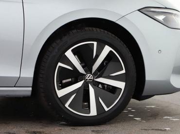 VW Passat 1.5 eHybrid DSG Business LED ACC Kamera App Navi AHK Jahreswagen
