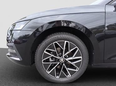 Skoda Octavia Combi 1.5 TSI e-TEC DSG Ambition LED NAVI RFL PDC SHZ KESSY Gebrauchtwagen