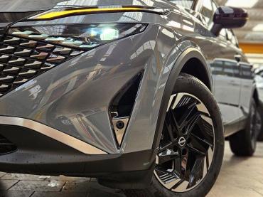 Nissan Qashqai MHEV N-Connecta Plus BiColour el.Heckk. Gebrauchtwagen