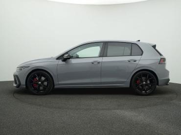 VW Golf 8 2.0 TSI DSG BLACK STYLE IQ.LIGHT PANO NAVI 19 ESTORIL Jahreswagen