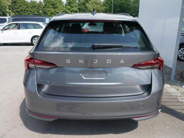 Skoda Octavia Combi 2.0 TDI DSG Selection*PDC*LED*SHZ*NAVI*VIRTUALCOCKPIT*CARPLAY*KEYLESS-GO* Tageszulassung