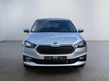 Skoda Fabia Drive Plus 1.0 TSI DSG 2ZKlim Kam ACC 2xPDC LED... Tageszulassung