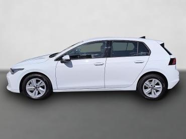 VW Golf 8 1.5 TSI Life AHK LED ACC PDC NAVI Gebrauchtwagen