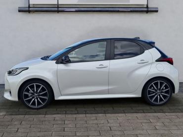 Toyota Yaris Hybrid 130PS 1.5 GR SPORT Gebrauchtwagen