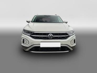 Fahrzeug ansehen: VW T-Roc 1.5 TSI DSG Style AHK EL. HKL ACC KAMERA SHZ QI-DRIVE VW T-Roc 1.5 TSI DSG Style AHK EL. HKL ACC KAMERA SHZ QI-DRIVE