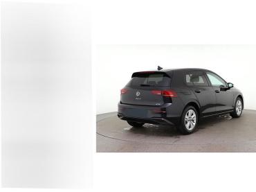 VW Golf VIII 1.5 TSI Life Life LED+ ACC App Navi Gebrauchtwagen