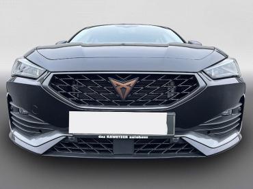 Fahrzeug ansehen: Cupra Leon 1.5 TSI DSG 163¤ m. 20 Anzahlung Digital Cockpit DAB Navi ACC LED SHZ PDC Klima Gebrauchtwagen Cupra Leon 1.5 TSI DSG 163¤ m. 20 Anzahlung Digital Cockpit DAB Navi ACC LED SHZ PDC Klima Gebrauchtwagen