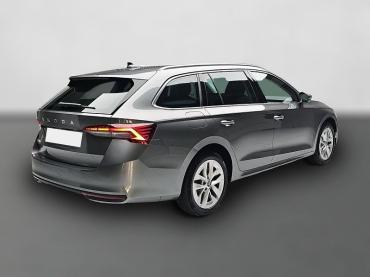 Skoda Octavia 1.5 TSI ETEC DSG  SELECTION NAVI LED ACC WINTER KA   Tageszulassung