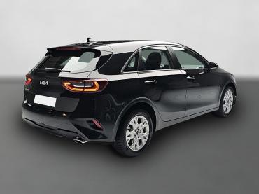 KIA Ceed 1.5 T-GDI DCT7 ULTIMATE EDITION MJ25    Tageszulassung