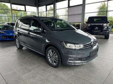 VW Touran Comfortline 1.5 TSI Navi el. AHK&Heckklappe LED Kamera SitzHzg Digitales Cockpit Gebrauchtwagen