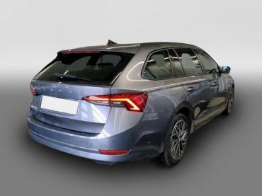 Skoda Octavia Combi 2.0 TDI DSG Clever *LED*AHK*Kamera*Navi* Gebrauchtwagen