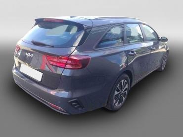 Fahrzeug ansehen: KIA Ceed Spin Ceed SW AT Spin * Navi * Shzg * Lhzg * PDC * Cam * 16Z... KIA Ceed Spin Ceed SW AT Spin * Navi * Shzg * Lhzg * PDC * Cam * 16Z...