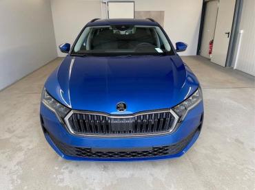 Skoda Octavia Essence DSG AHK+Sitzheizung+App Connect 1.5 TSI... Neuwagen