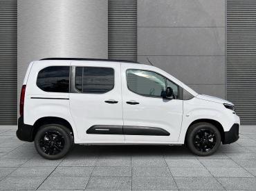 Citroën Berlingo BlueHDi 130 Plus MPV M+LED+Carplay+PDC Gebrauchtwagen