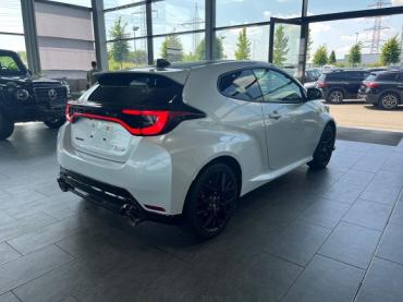 Toyota Yaris GR 1.6 Turbo Navi ACC Kamera LED JBL Totwinkel Digitales Cockpit Soundsystem Gebrauchtwagen
