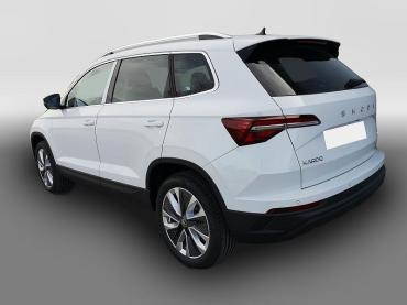 Skoda Karoq 2.0 TDI Selection DSG 4x4 GV5 AHK 18 Ladeb Tageszulassung