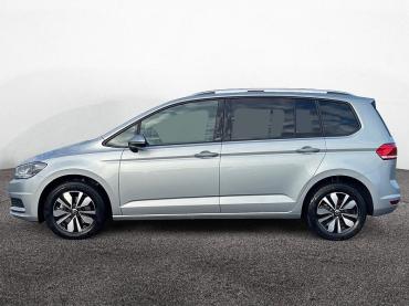 VW Touran MOVE TSI DSG|7-SITZE|AHK|NAVI|KAMERA|ACC Gebrauchtwagen