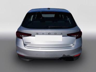 Skoda Fabia Selection 1.0 TSI*PDC-HINTEN*SMARTLINK*KEYLESS-GO*LED*BLUETOOTH*WINTERPAKET* Tageszulassung