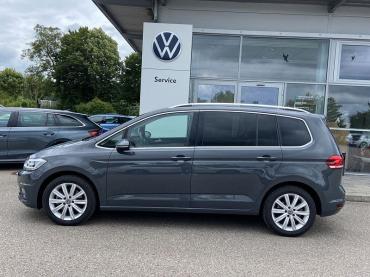 VW Touran 2.0 TDI DSG HIGHLINE NAVI+LED+AHK+17"+APP Jahreswagen