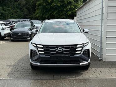 Fahrzeug ansehen: Hyundai Tucson FL (MJ25) 1.6 T-GDI Navi*SHZ*Totwinkel*Kamera*Keyless*LED Tageszulassung Hyundai Tucson FL (MJ25) 1.6 T-GDI Navi*SHZ*Totwinkel*Kamera*Keyless*LED Tageszulassung