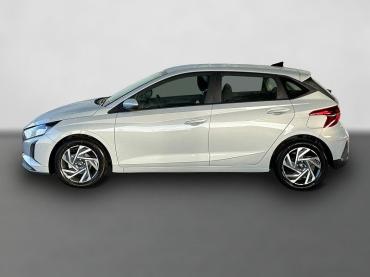 Fahrzeug ansehen: Hyundai i20 1.2 MPI 5MT Comfort / Navi / Carplay / Rückfahrkamera / Tempomat / Alu 16" Tageszulassung Hyundai i20 1.2 MPI 5MT Comfort / Navi / Carplay / Rückfahrkamera / Tempomat / Alu 16" Tageszulassung