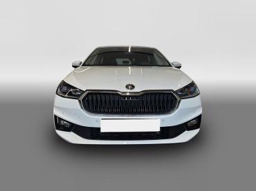 Fahrzeug ansehen: Skoda Fabia 1.0 TSI Tour LED KAMERA NAVI SHZ Skoda Fabia 1.0 TSI Tour LED KAMERA NAVI SHZ