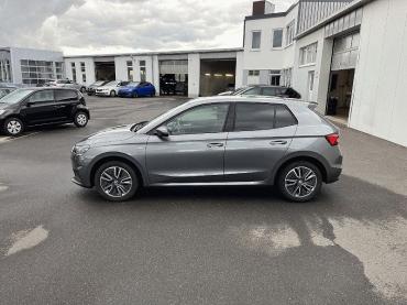 Skoda Fabia 1.0 TSI Tour 112¤ m. 20 Anzahlung Navi DAB LED SHZ PDC Klima Gebrauchtwagen