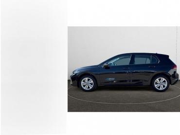 VW Golf VIII 1.5 TSI Life Navi,AHK,LED Gebrauchtwagen