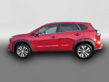 Fahrzeug ansehen: Suzuki S-Cross Comfort+ 110PS Automatik MHEV 4x4 ALLGRIP 1.4 Boosterjet Allrad Teilleder Navi Klimaautomatik Sitzheizung ACC PDC v+h 4x Kamera Suzuki-Radio Apple CarPlay Android Auto Touchscreen 2xKeyless 17-LM Tageszulassung Suzuki S-Cross Comfort+ 110PS Automatik MHEV 4x4 ALLGRIP 1.4 Boosterjet Allrad Teilleder Navi Klimaautomatik Sitzheizung ACC PDC v+h 4x Kamera Suzuki-Radio Apple CarPlay Android Auto Touchscreen 2xKeyless 17-LM Tageszulassung
