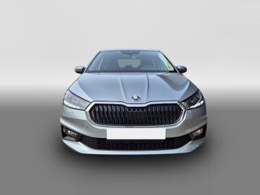 Skoda Fabia  1.0 TSI 95PS Selection 5-türig Rückf.Kamera Parksensoren Sitzheizung Multifunktionslenkrad Klima Skoda-Radio Bluetooth Touchscreen Tempomat Nebelsch. Apple CarPlay + Android Auto Tageszulassung