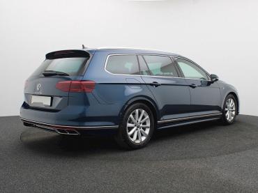 VW Passat 1.5 TSI DSG Elegance R-Line AHK DIG.COCKPIT IQ.DRIVE AREA VIEW NAVI Gebrauchtwagen