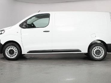 Opel Vivaro Kastenwagen Standard Opel (L2) 1.5 BlueHDi 120 Stop&Start 88 kW (120 PS) 6-Gang 1.5 BlueHDi 120 Stop&Start 6-Gang Neuwagen