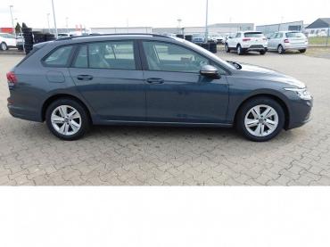 VW Golf VIII 1.5 e- TSI Life Comfo, DSG Gebrauchtwagen