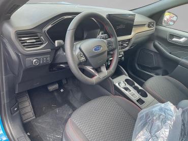 Fahrzeug ansehen: Ford Kuga 1.5 EcoBoost ST-Line, Navi, AHK, LED, Kamera, Winter, FS beheizbar Neuwagen Ford Kuga 1.5 EcoBoost ST-Line, Navi, AHK, LED, Kamera, Winter, FS beheizbar Neuwagen